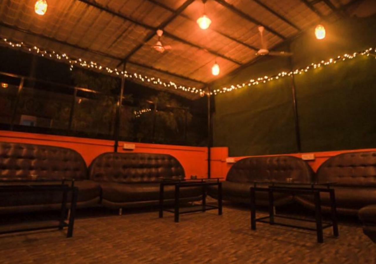 Happinest - The Backpacker'S Hostel Mumbai Exterior foto